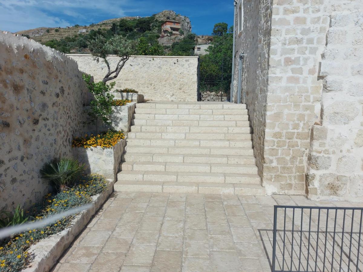 Masseria Torre Saracena Αγκριτζέντο Εξωτερικό φωτογραφία